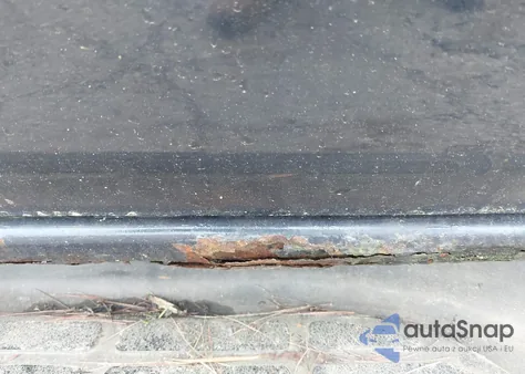 2004 Chevrolet Suburban 1500 Ls from USA, damaged, VIN 1GNFK16T64J183665